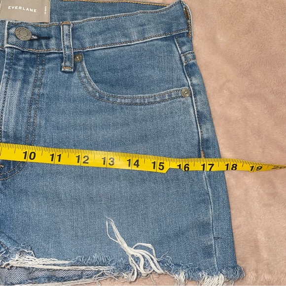 Everlane shorts size 26 - Picture 7 of 9